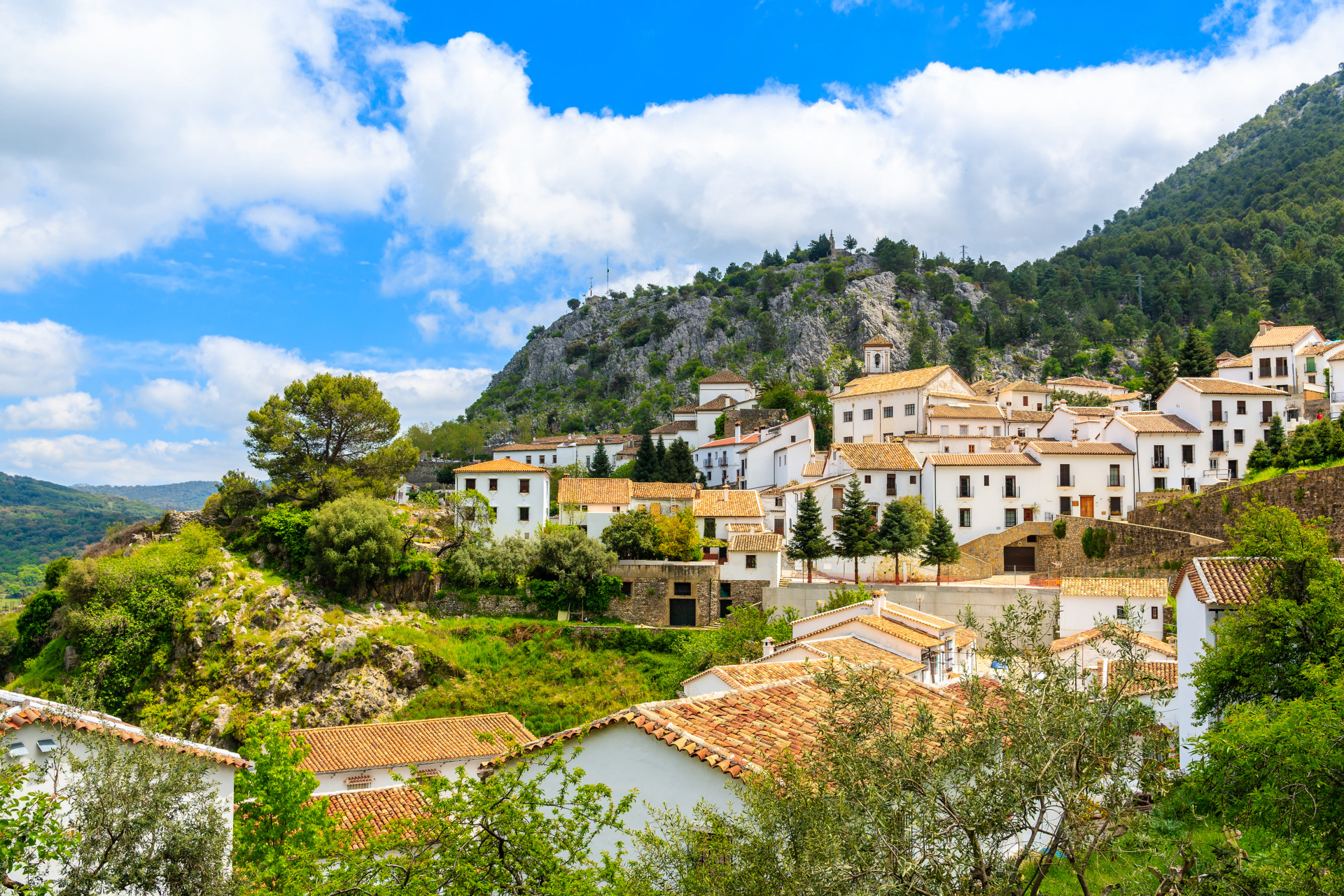 village dans la montage à Grazalema en Espagne 